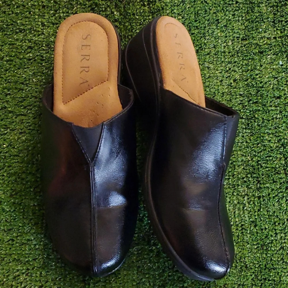 Serra Black Slip On Center Seam Clogs, with Elastic top- Easy Slip on & Comfort